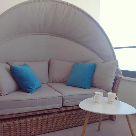 Fifty Shades Of Blue Apartment *